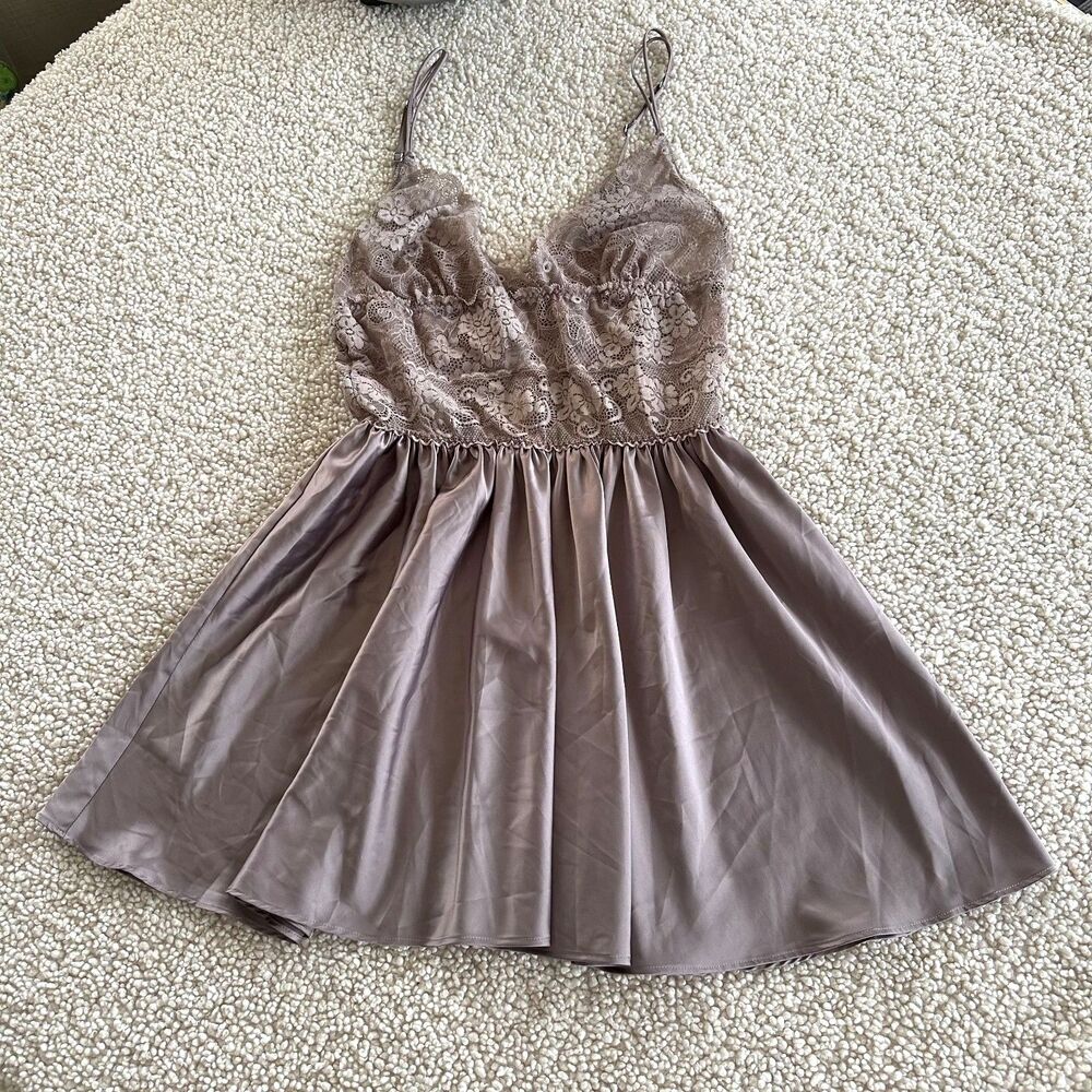 Vintage Victoria's Secret Babydoll Lingerie Dress Satin Lace Size Large VS VTG